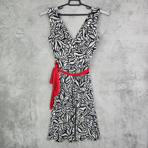 Womens Bisou Bisou Black & White Patterned Dress w/ Red Belt Size 10 - Picture 6 of 9